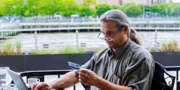 Ahorro y tecnología: Controla tus gastos con las mejores apps en Venezuela - Cover Image